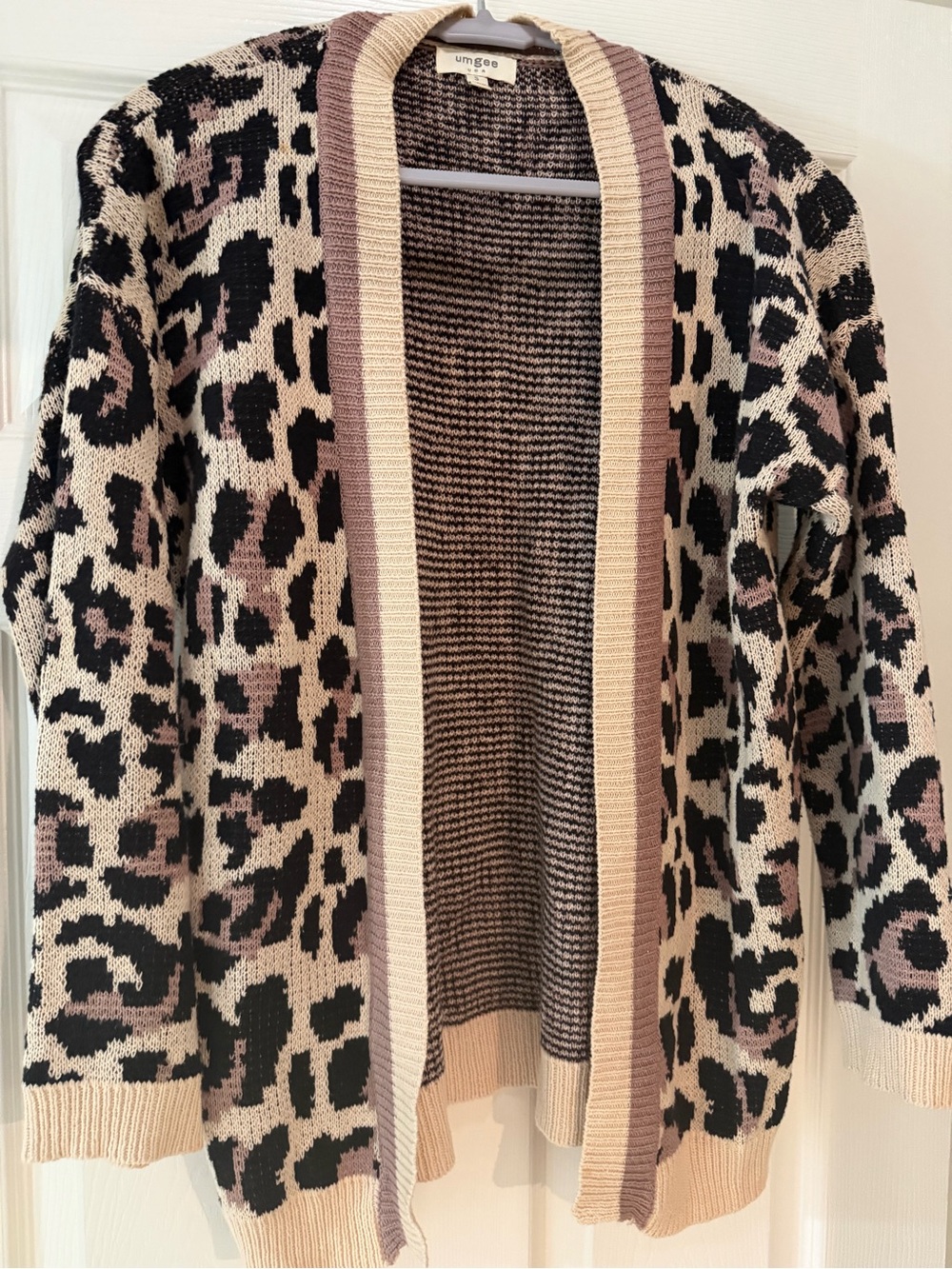 Umgee Leopard Open-Front Cardigan in Beige, Black & Mauve